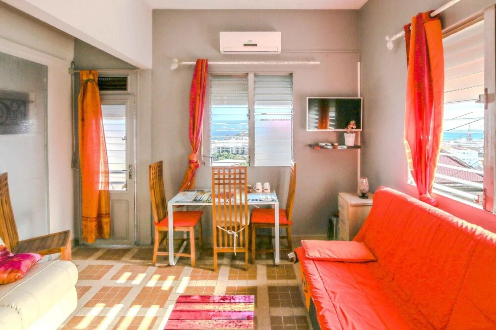 Apartment Rue du Docteur Suffrin 2