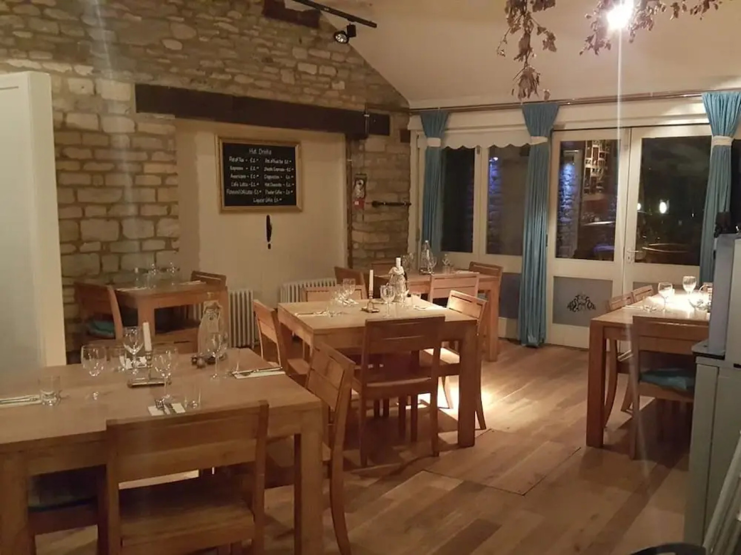 The Clanfield Tavern