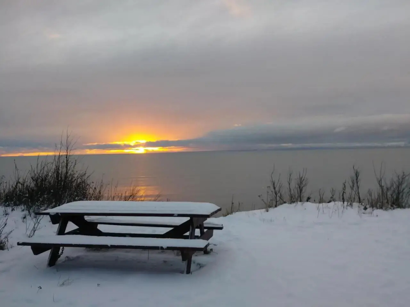 The Place Motel Bar And Grill