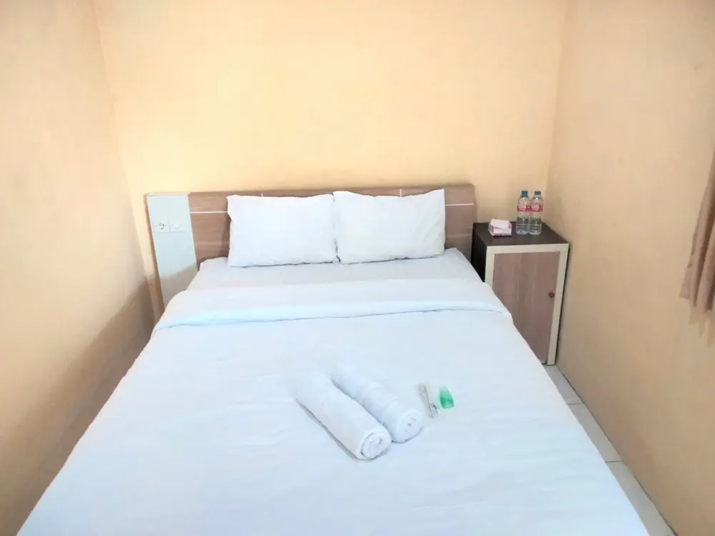 Wisma Mutiara near Alun Alun Demak Mitra RedDoorz