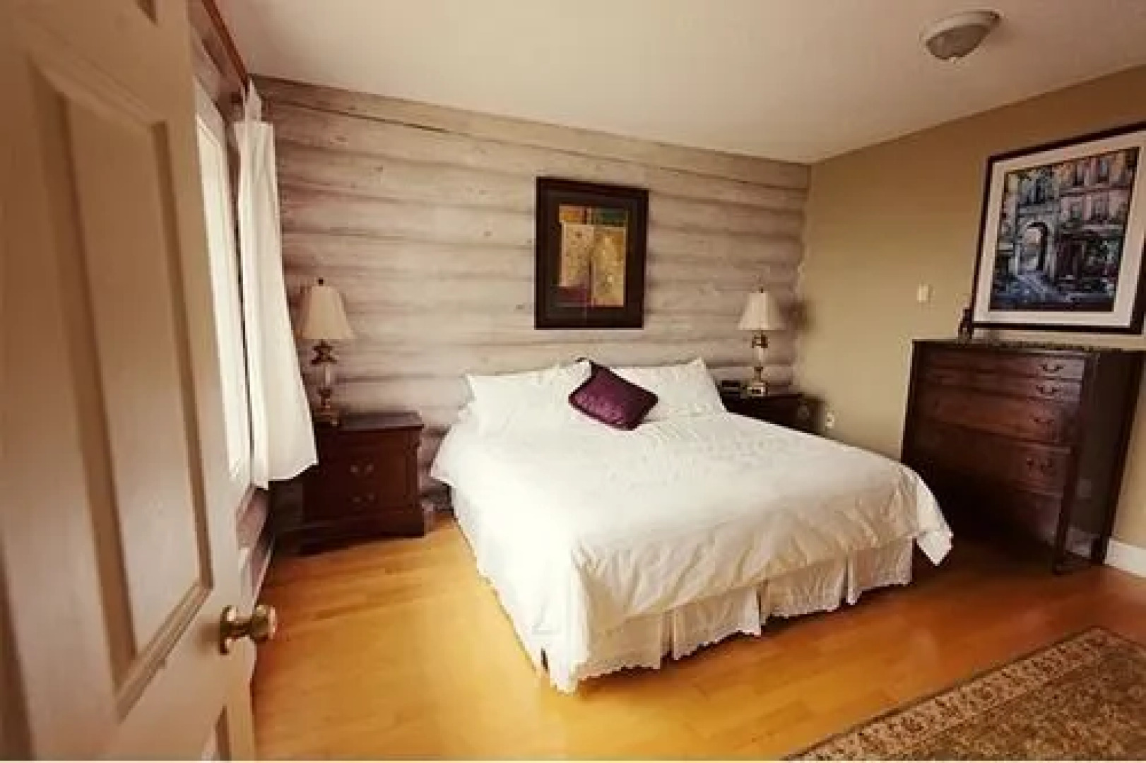 The Lodge at Weir's Beach