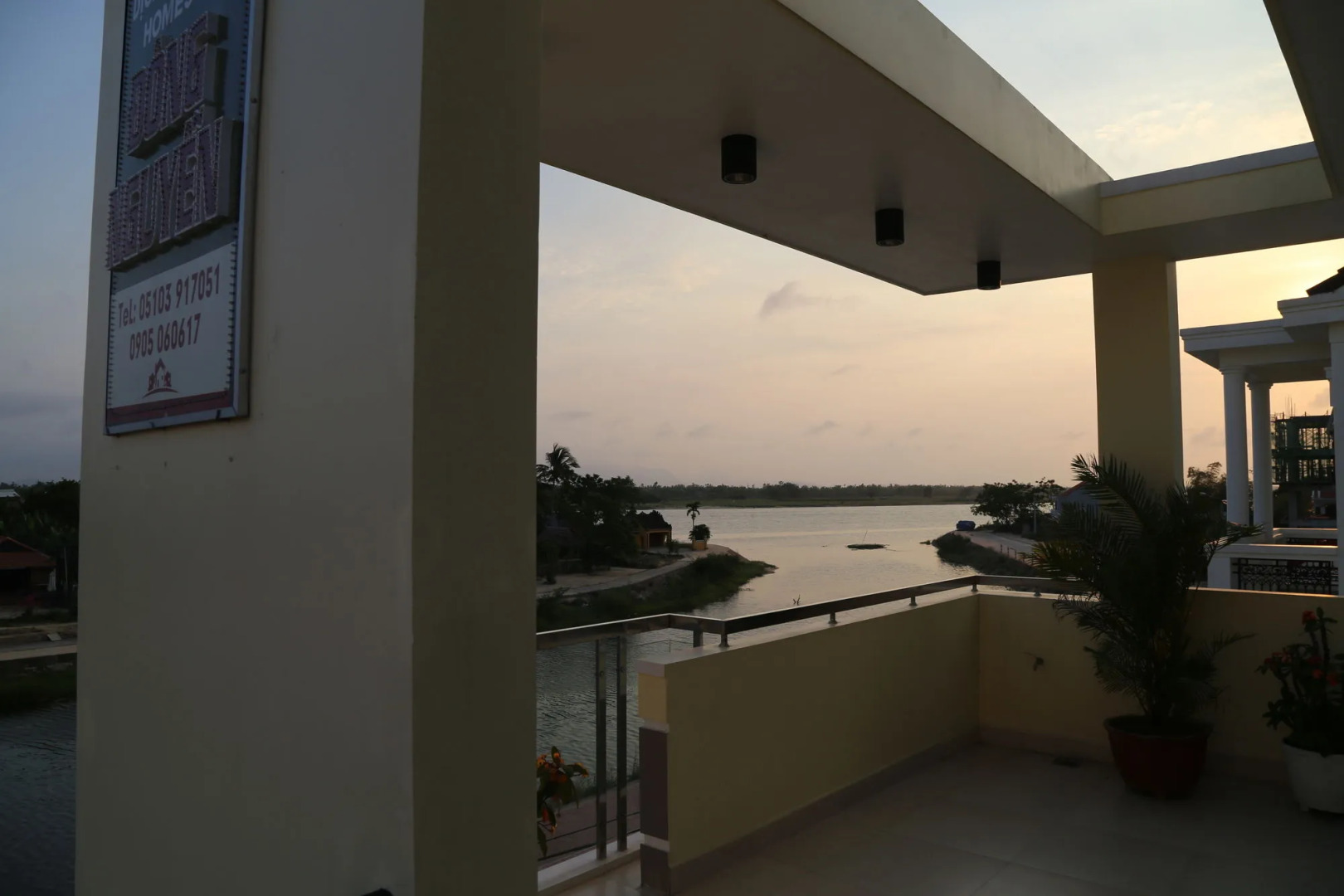 Dong Nguyen Homestay Riverside