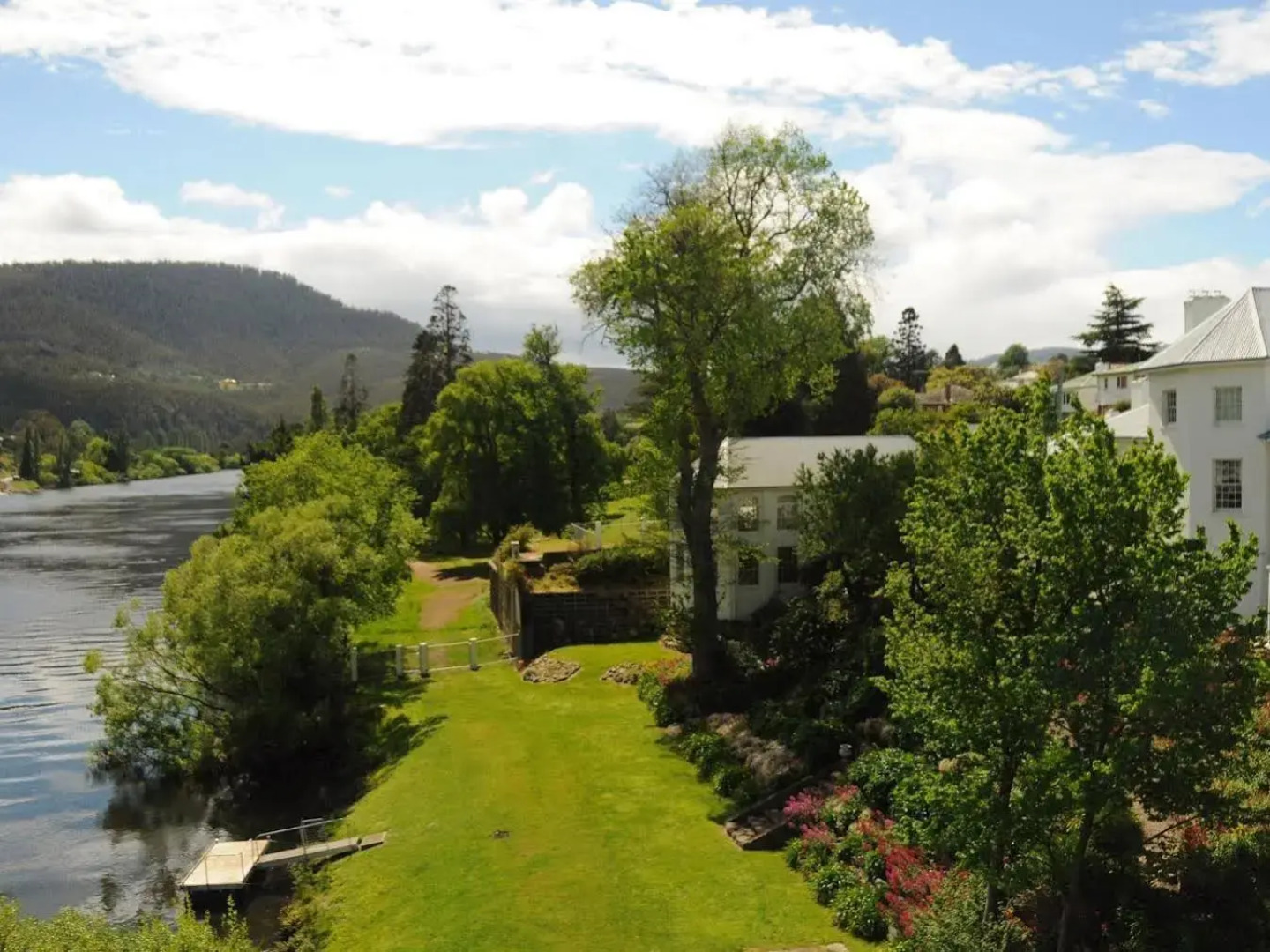 The Woodbridge Waterfront Rooms.