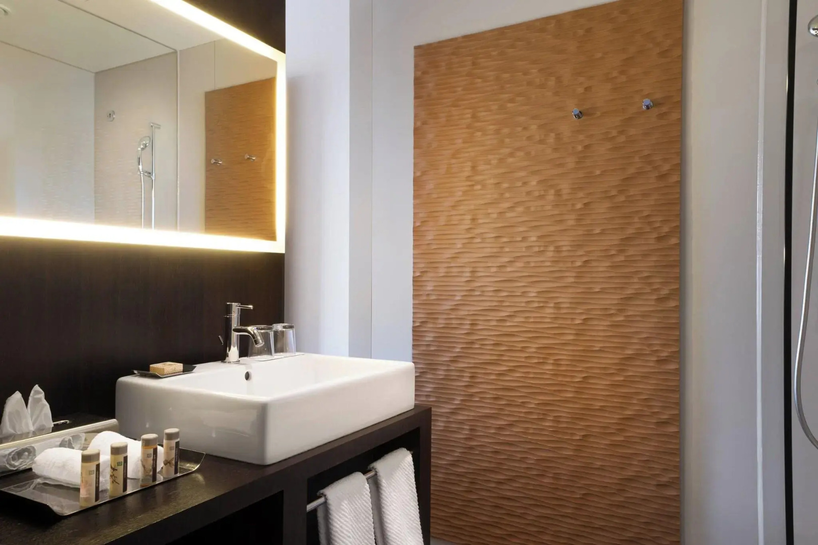 Renaissance Zürich Tower Hotel