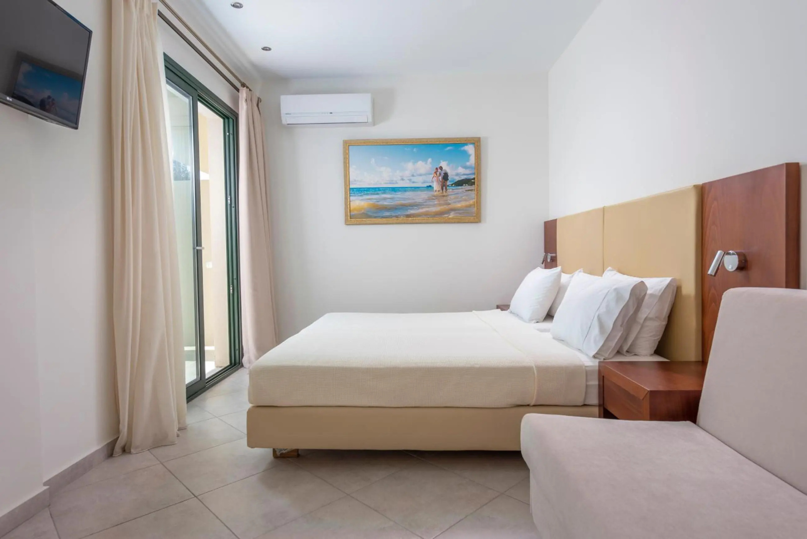 Отель Bomo Tosca Beach