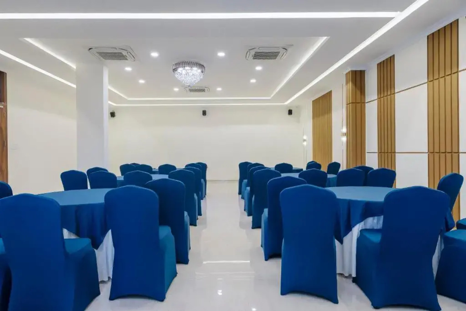 Treebo Premium Aasma Courtyard