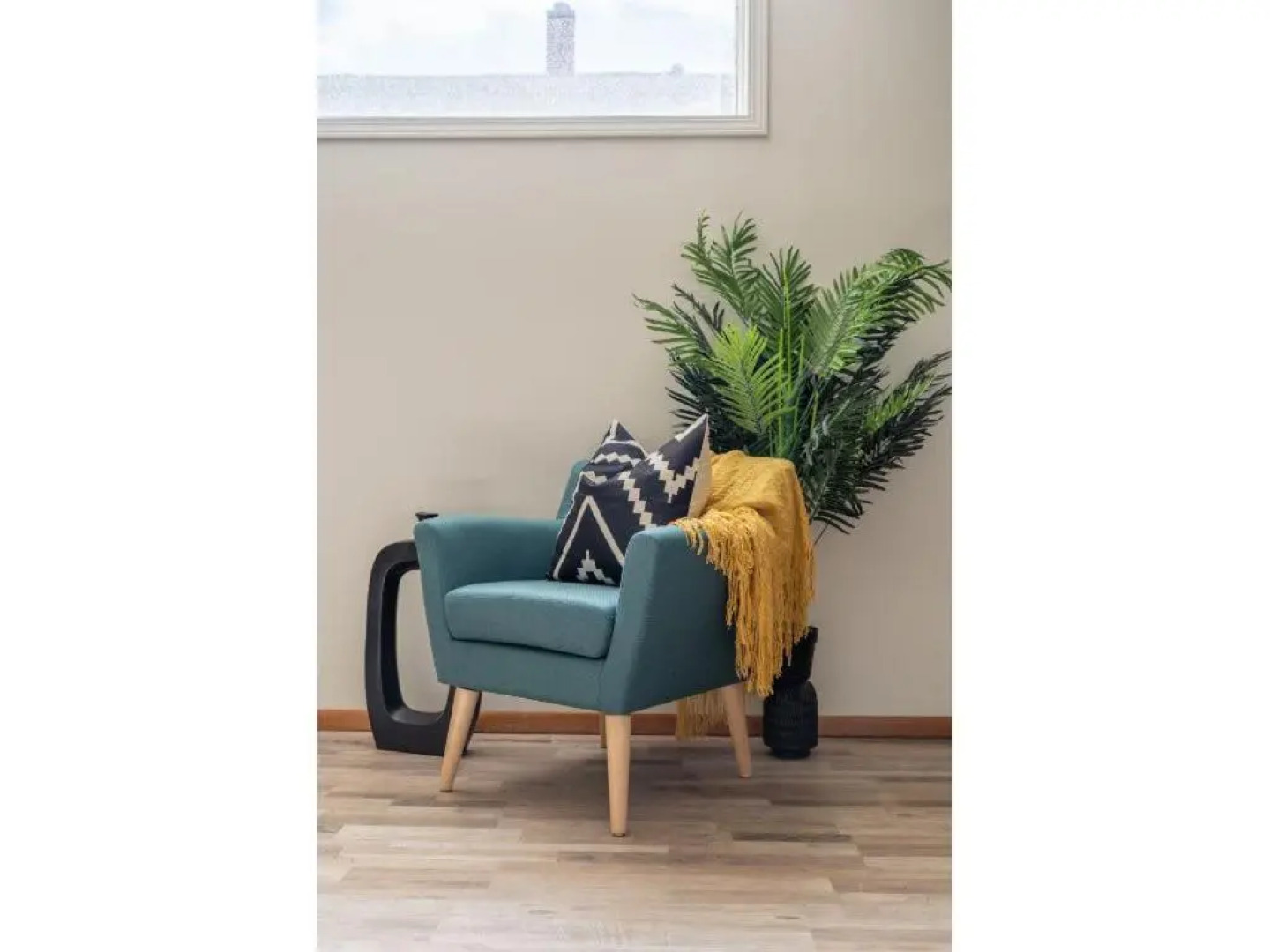 The Colour I 10 Minute To Royal Tyrrell I Sleeps 7