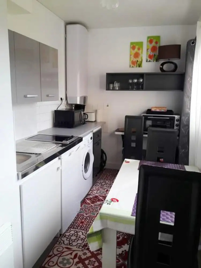 Studio in Saint-brieuc, With Furnished Balcony and Wifi