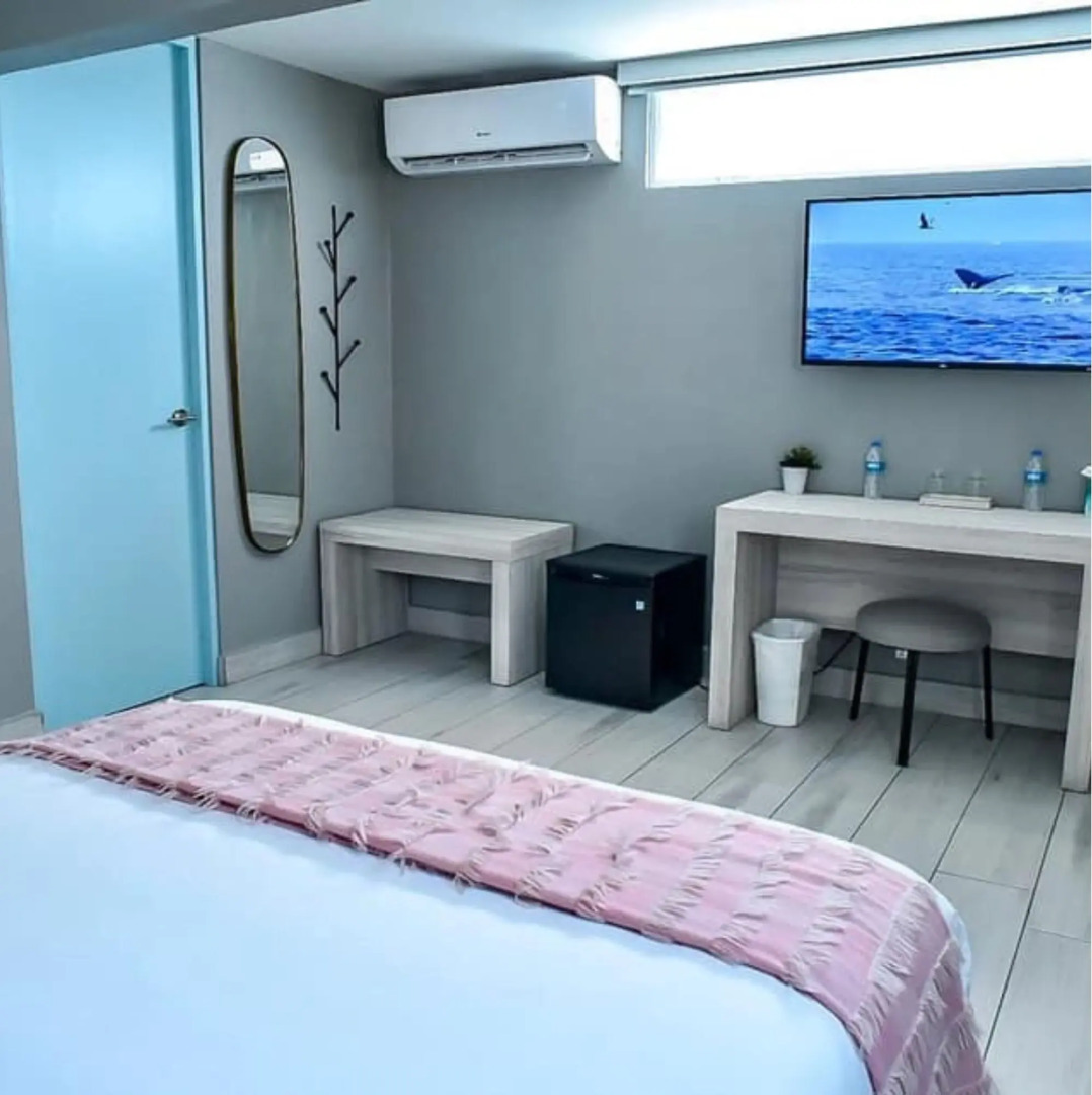 Oceana Hostal Playero