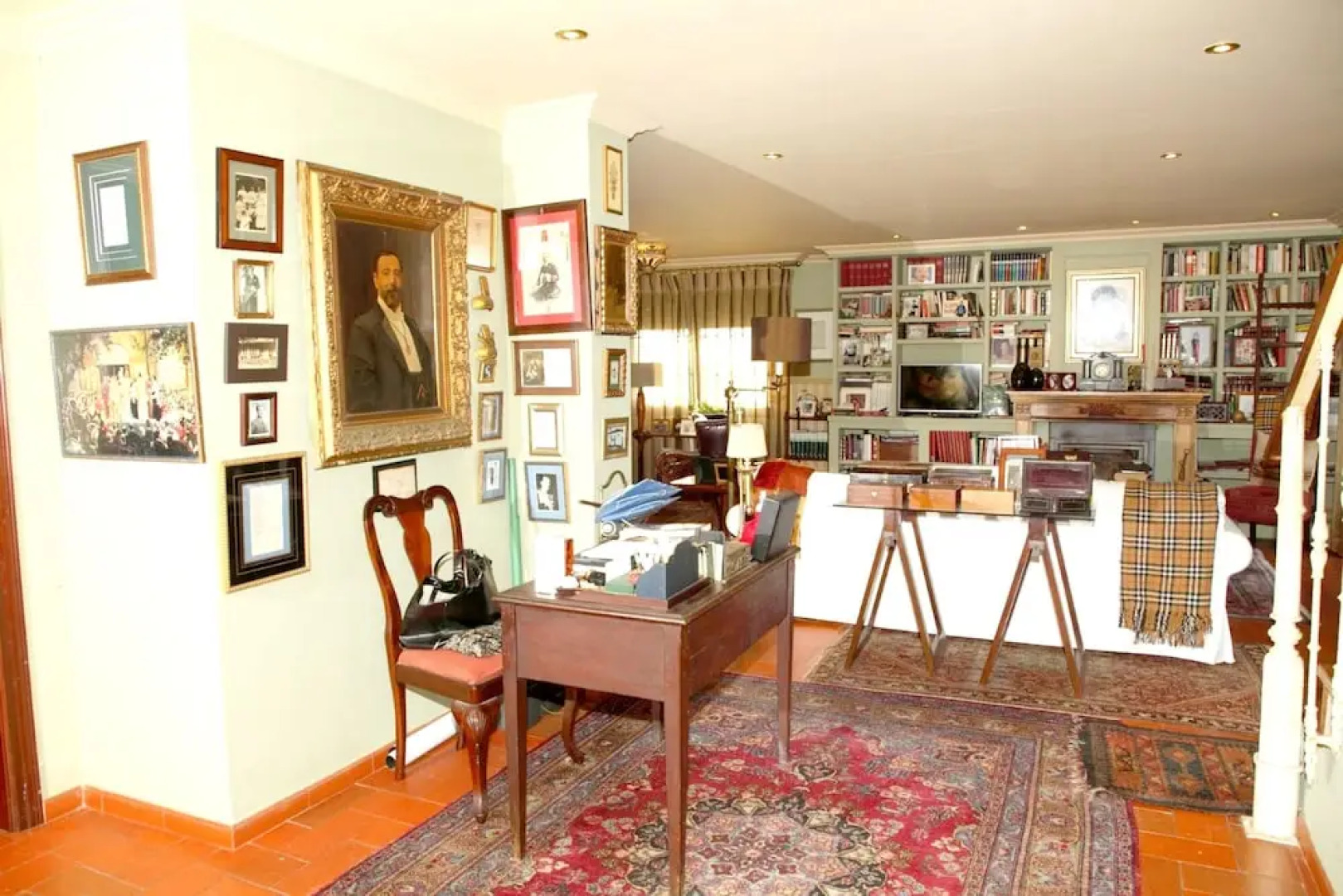 House With 5 Bedrooms in Pontevedra, With Enclosed Garden