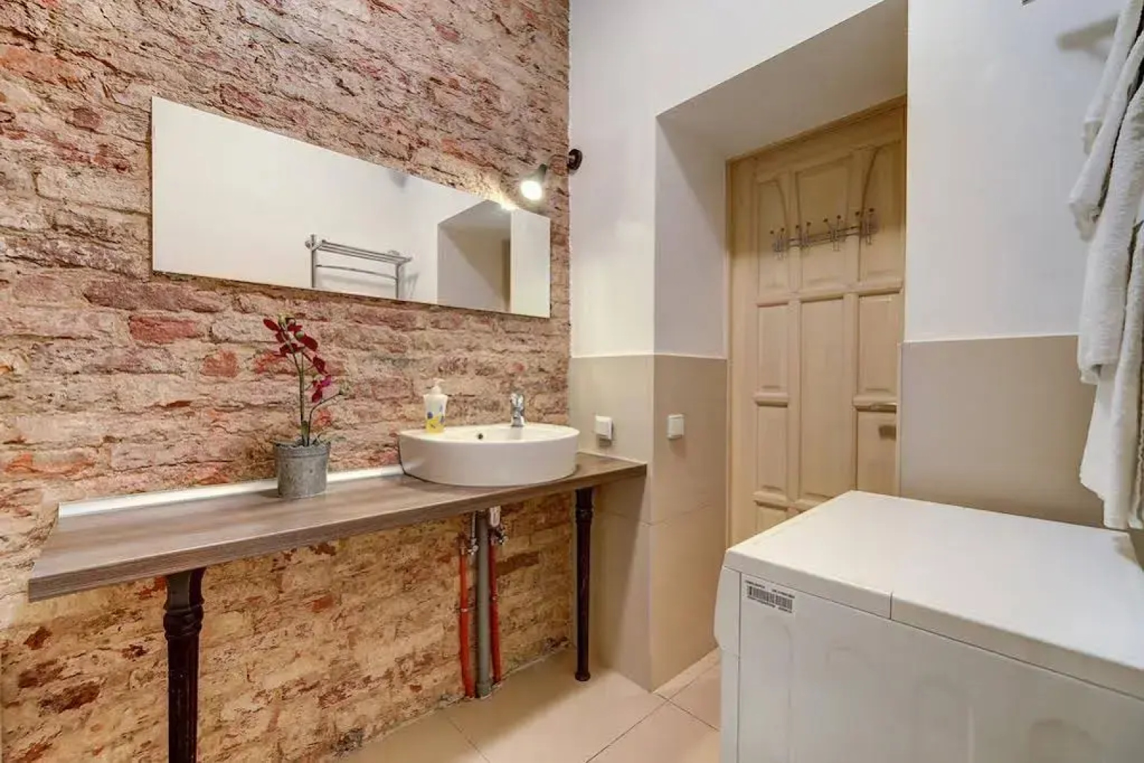 Avrora apartments Malaya Morskaya 16