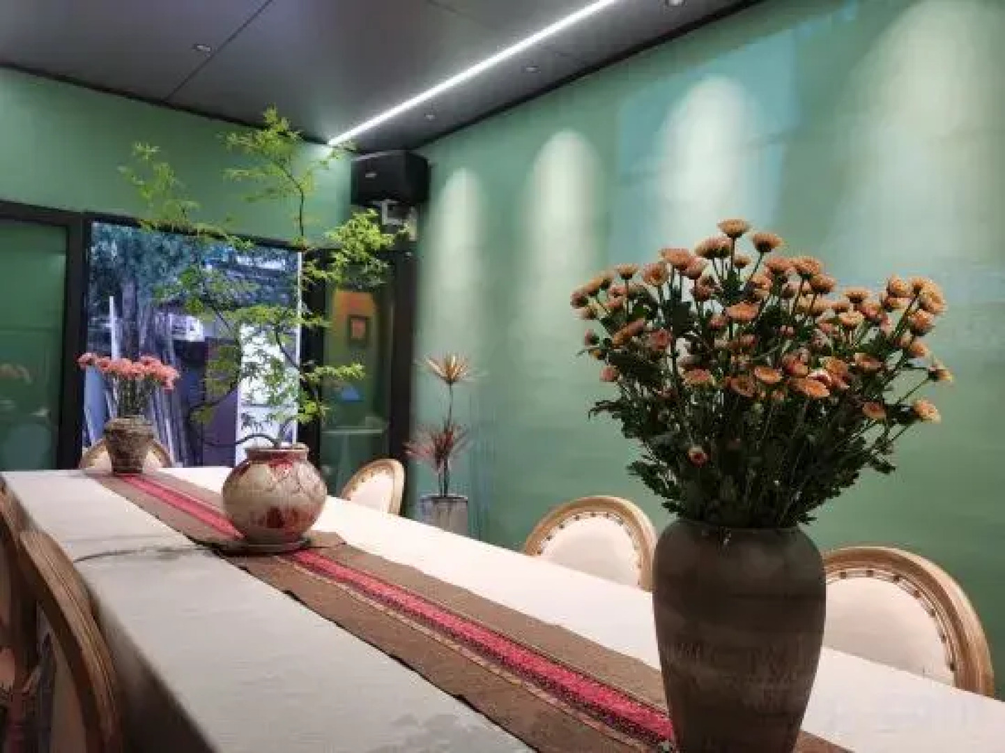 Deqing Shanyinju Country House