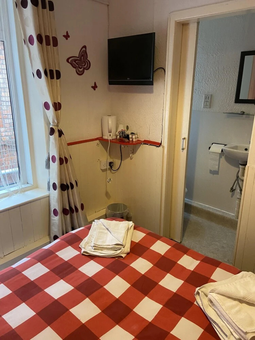 The Darfield Hotel