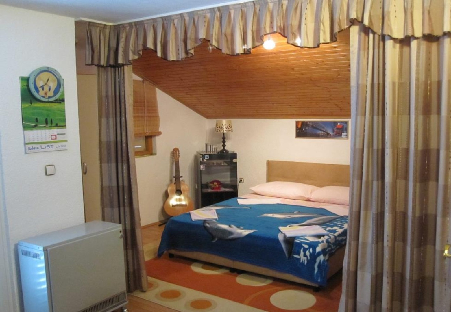 Apartment Šera - 50 m from beach: A3 Pisak, Riviera Omis