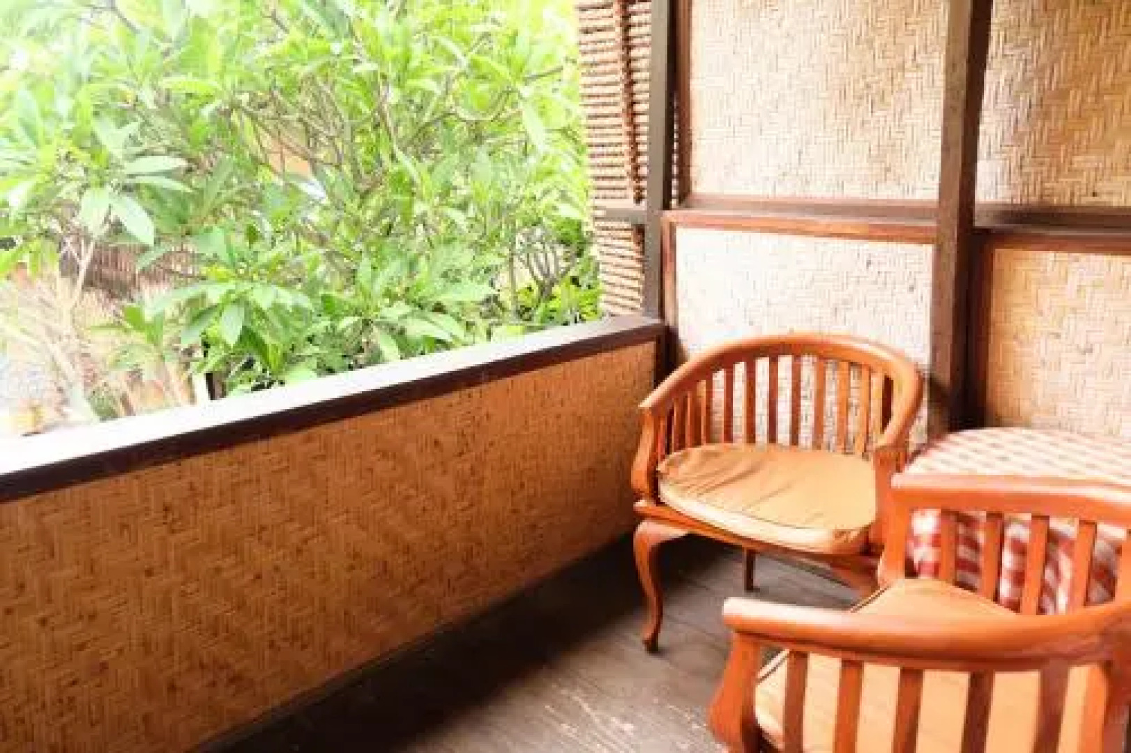 Kerti Beach Bungalow and Restaurant