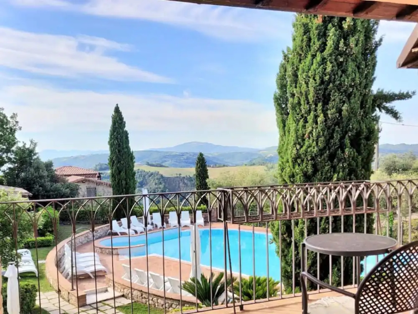 Holiday Home in Collazone With Pool & Sauna