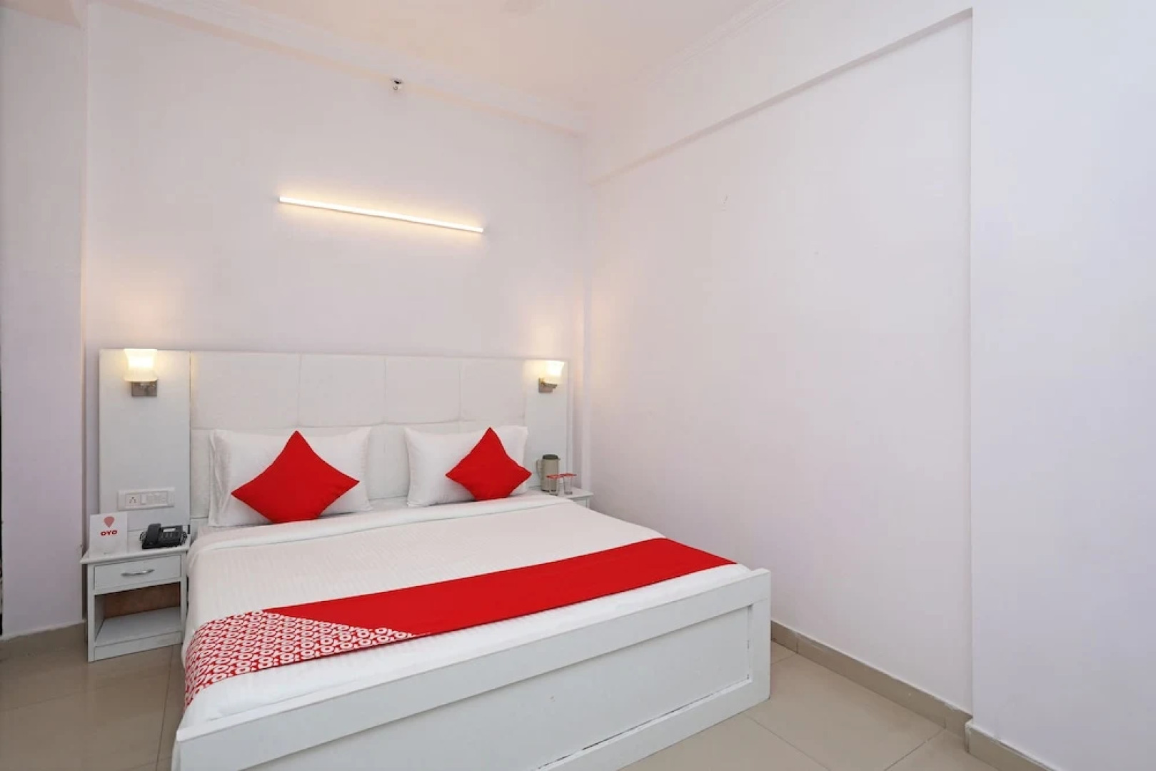 OYO 11327 Hotel R Paradise