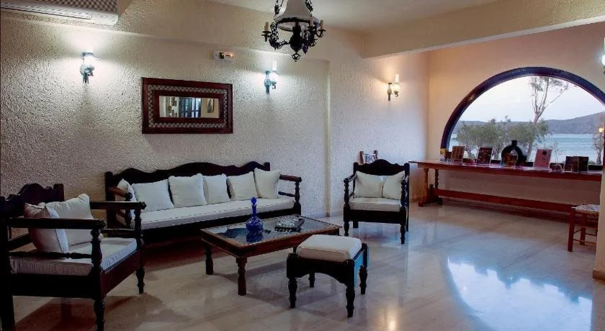 Corali Studios and Portobello Apartments