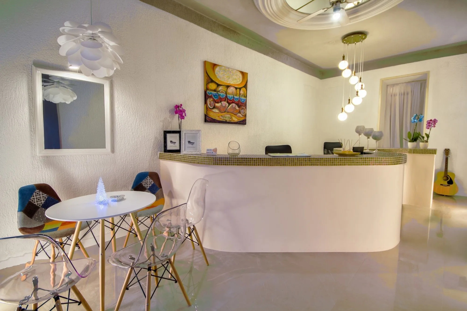 City point rooms & more