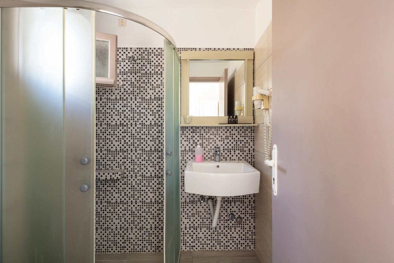 Kavuras Village Hotel & Suites