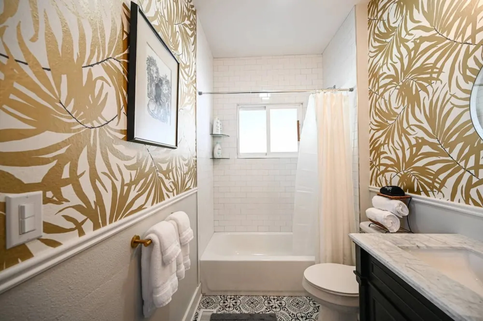 Sweet Carolina by Avantstay Near Black Mountain