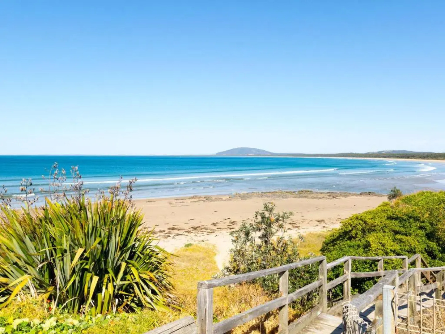 ALEXANDRA SUITE Gerroa 4pm Check Out Sundays