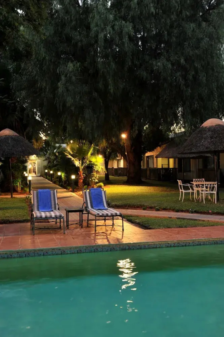 Cresta Botsalo Hotel