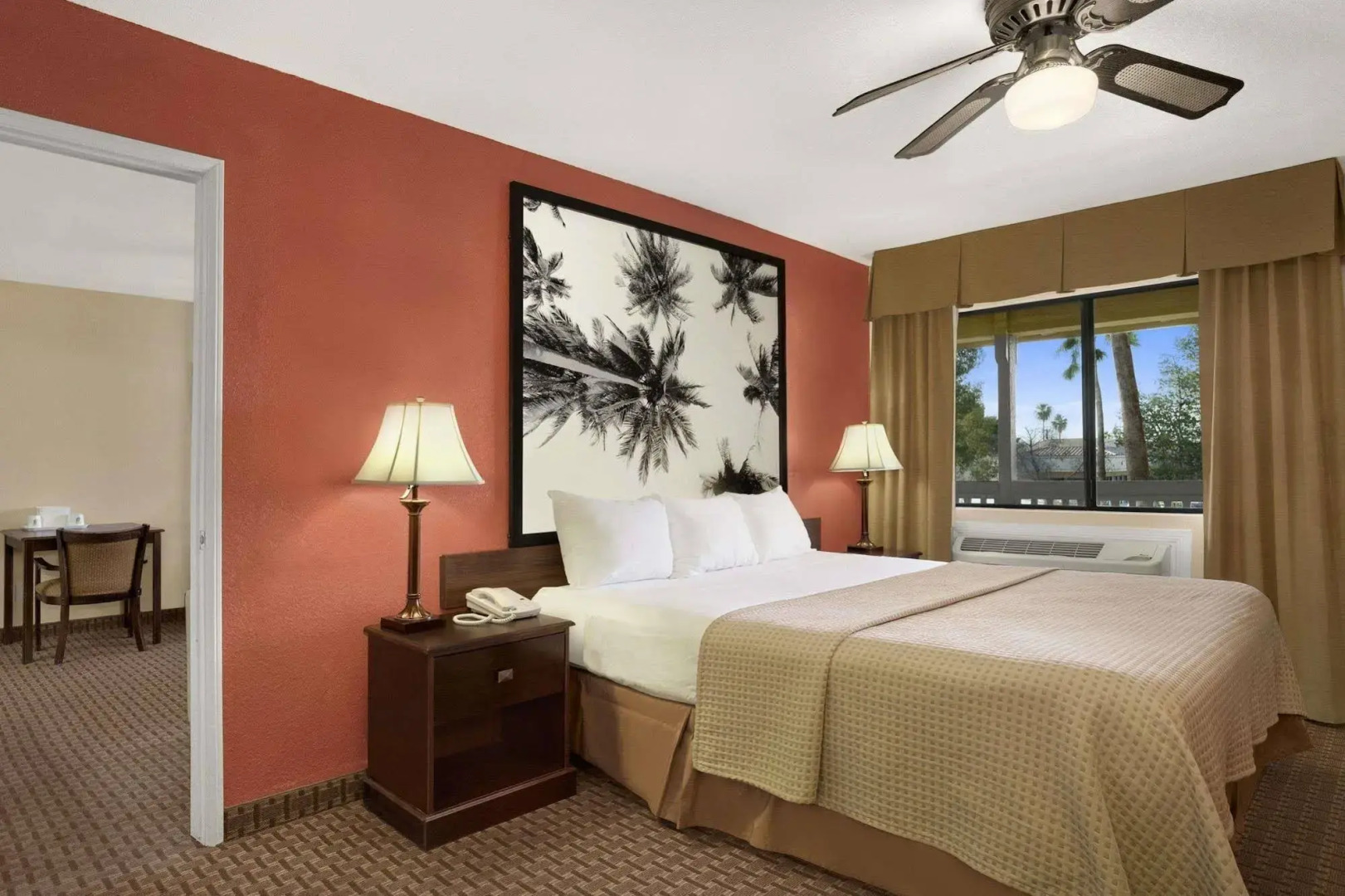 Super 8 by Wyndham El Centro