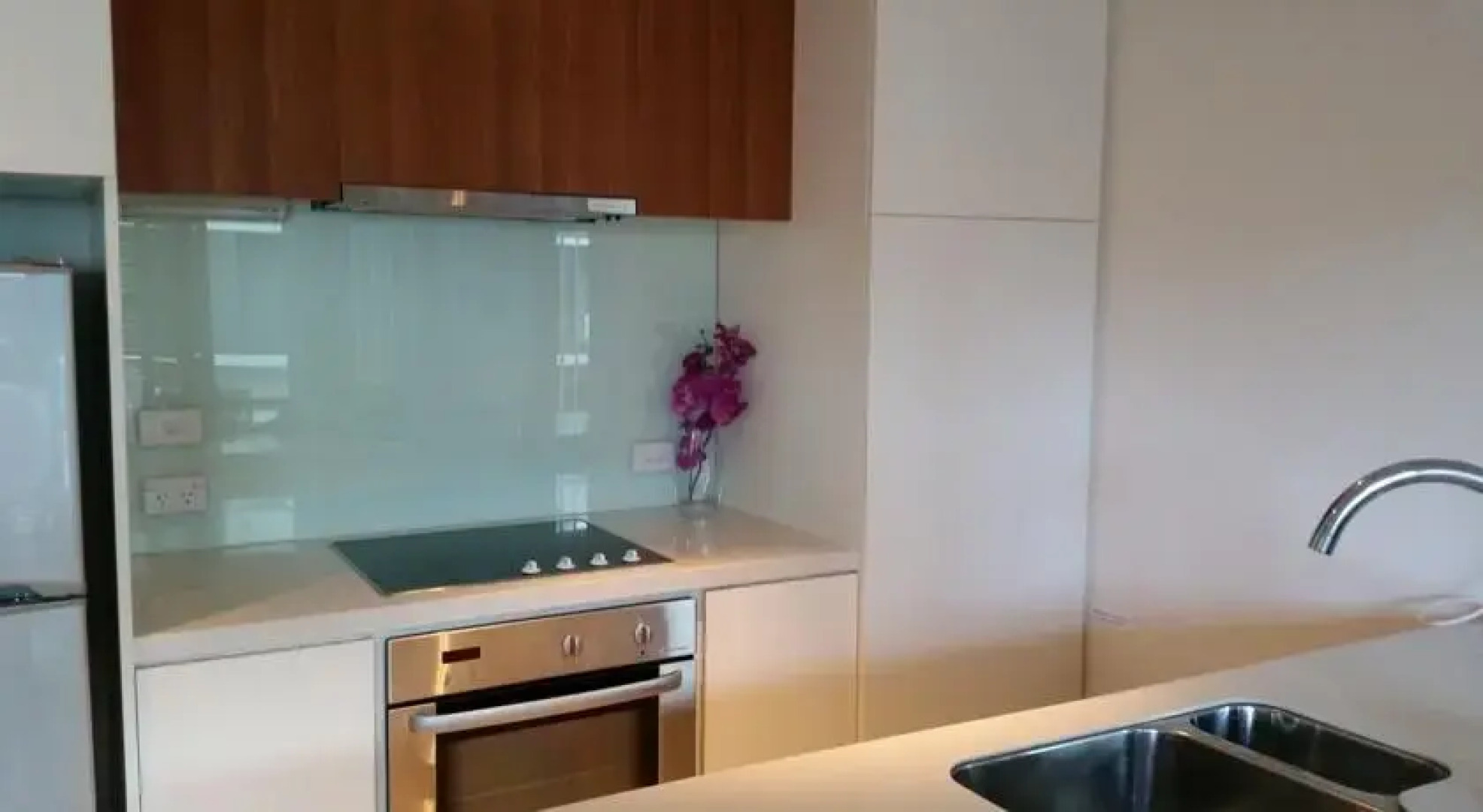 High Class Auckland City Apartment