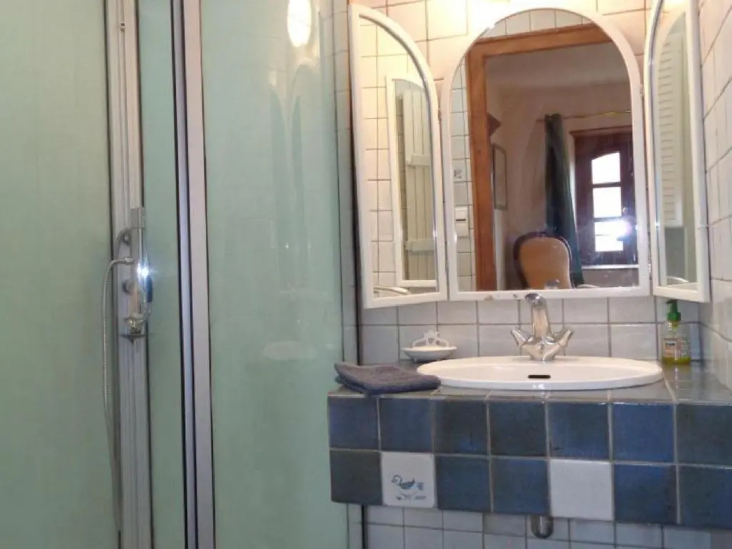 Gîte Essertines-en-Donzy, 5 pièces, 10 personnes - FR-1-496-200