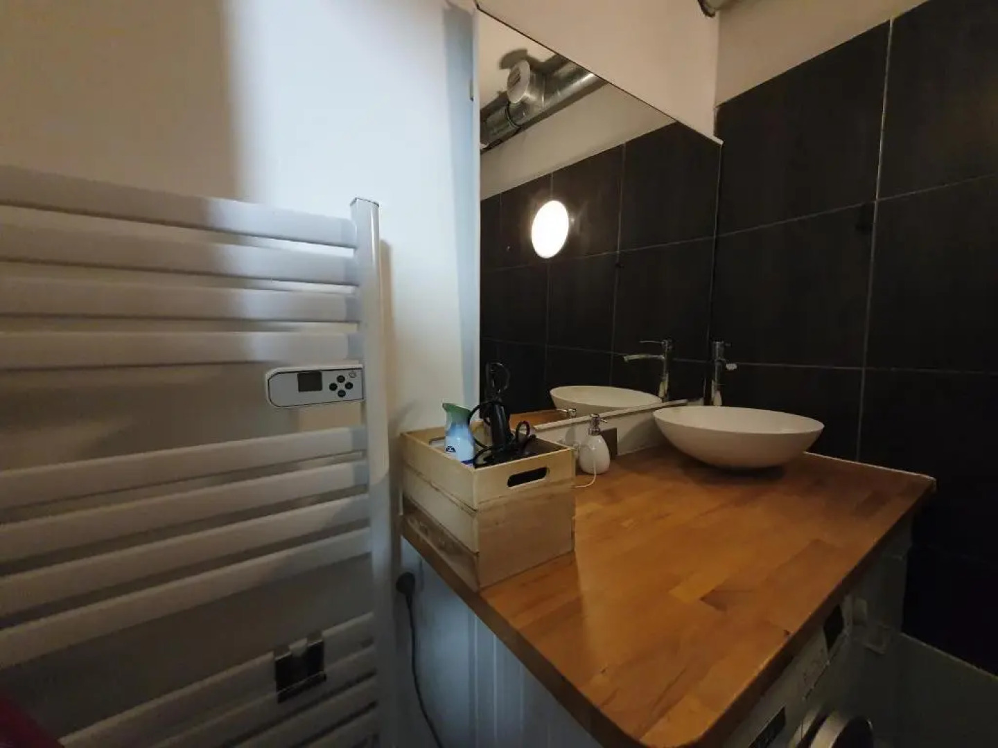 Grand studio design proche de La Défense