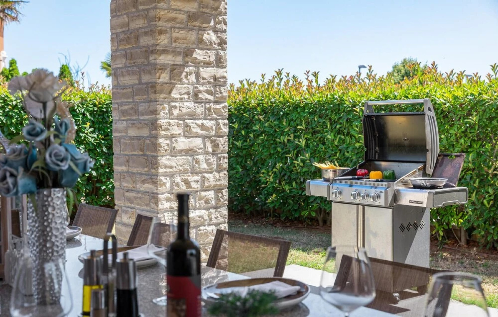 Amazing Home in Medulin with Outdoor Swimming Pool, Hot Tub & WiFi