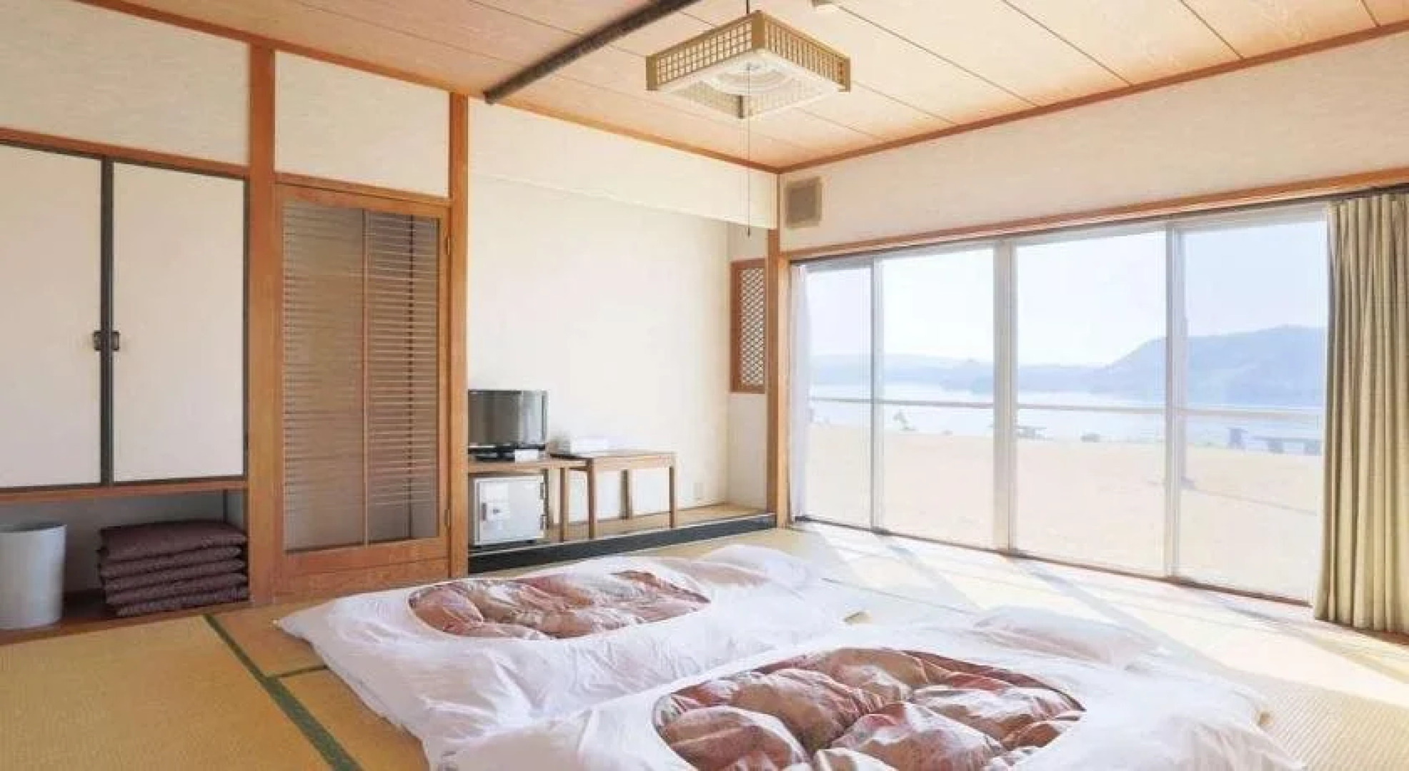 Kokumin Shukusha Irohajima