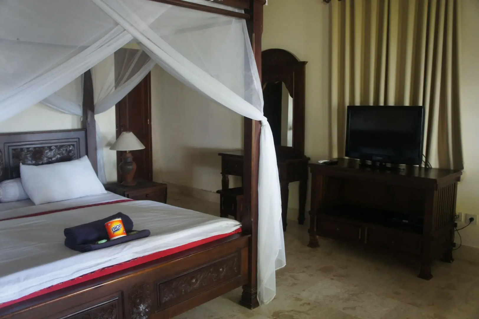 Batu Bolong Cottages