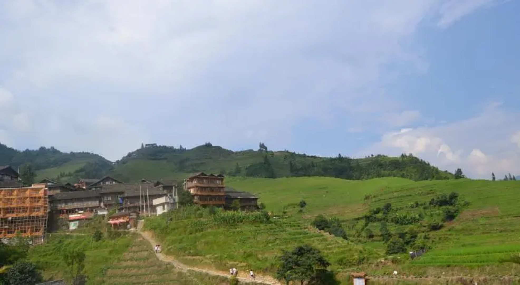 Long Sheng Long Ji Xing Yao Inn