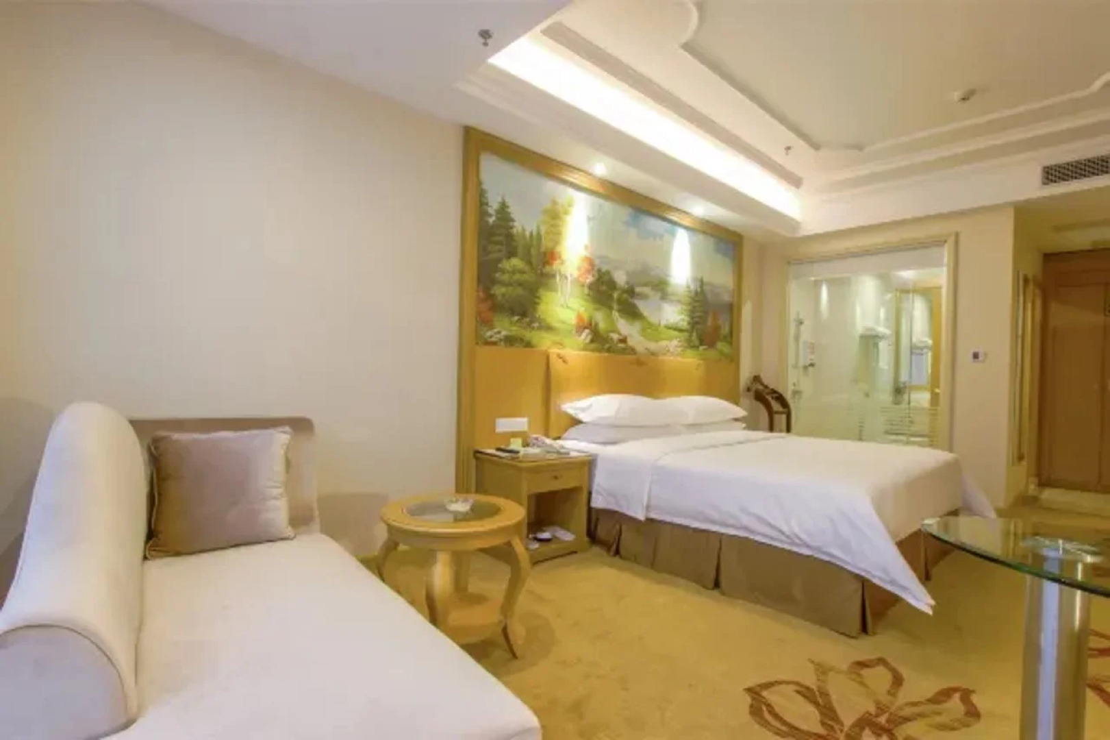 Vienna International Hotel Zhongshan Torch Center