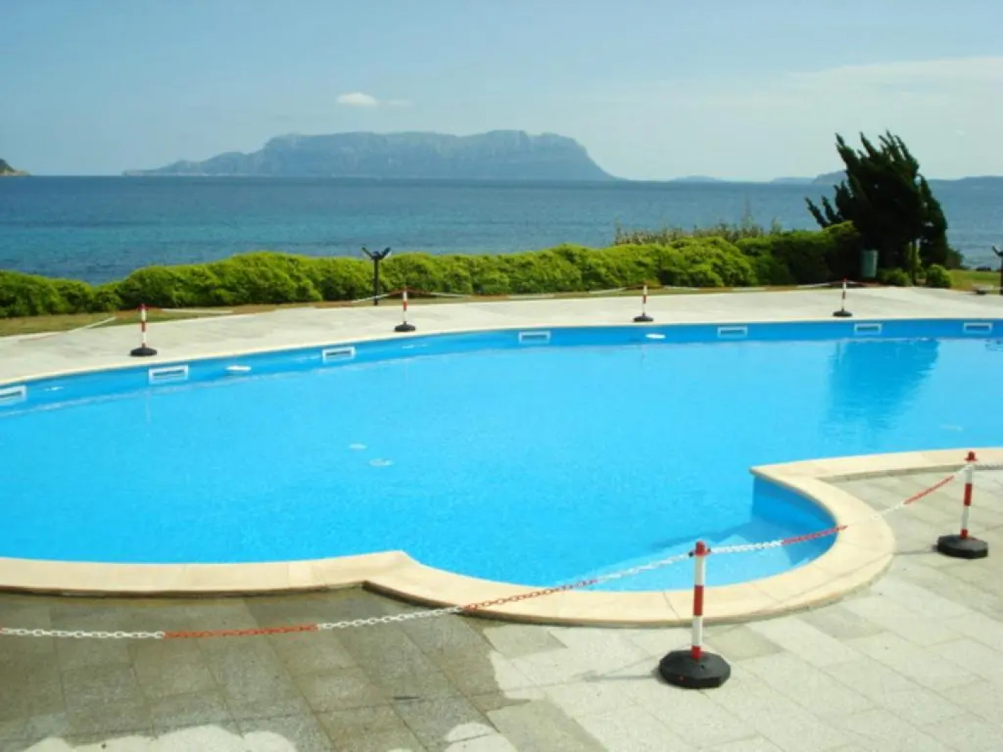 Apartment with 2 bedrooms in Golfo Aranci with wonderful sea view private pool and terrace 200 m from the beach