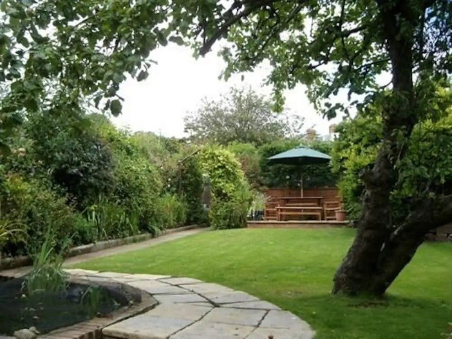 Woodleigh Bed and Breakfast