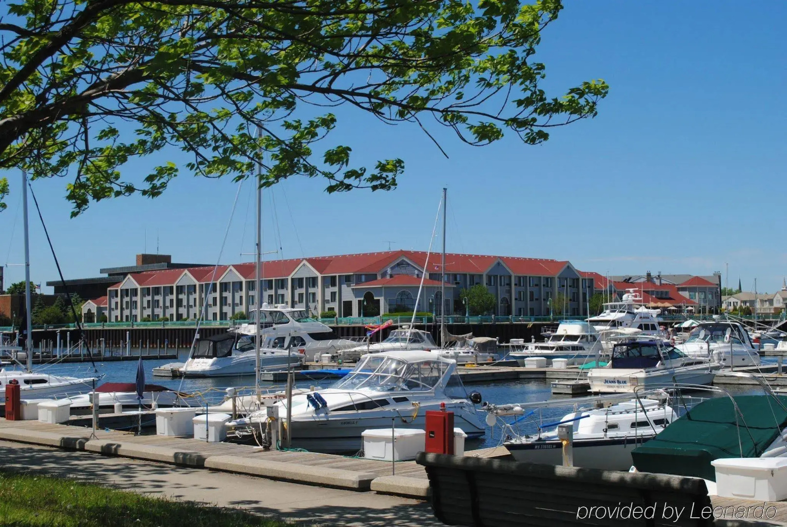 Doubletree by Hilton Hotel Racine Harbourwalk