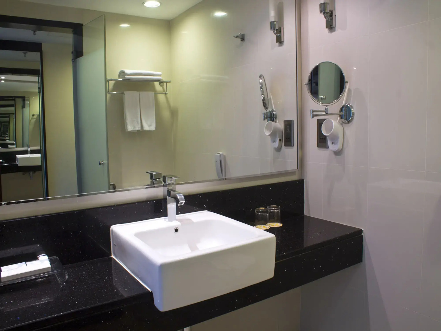 Ming Garden Hotel and Residences