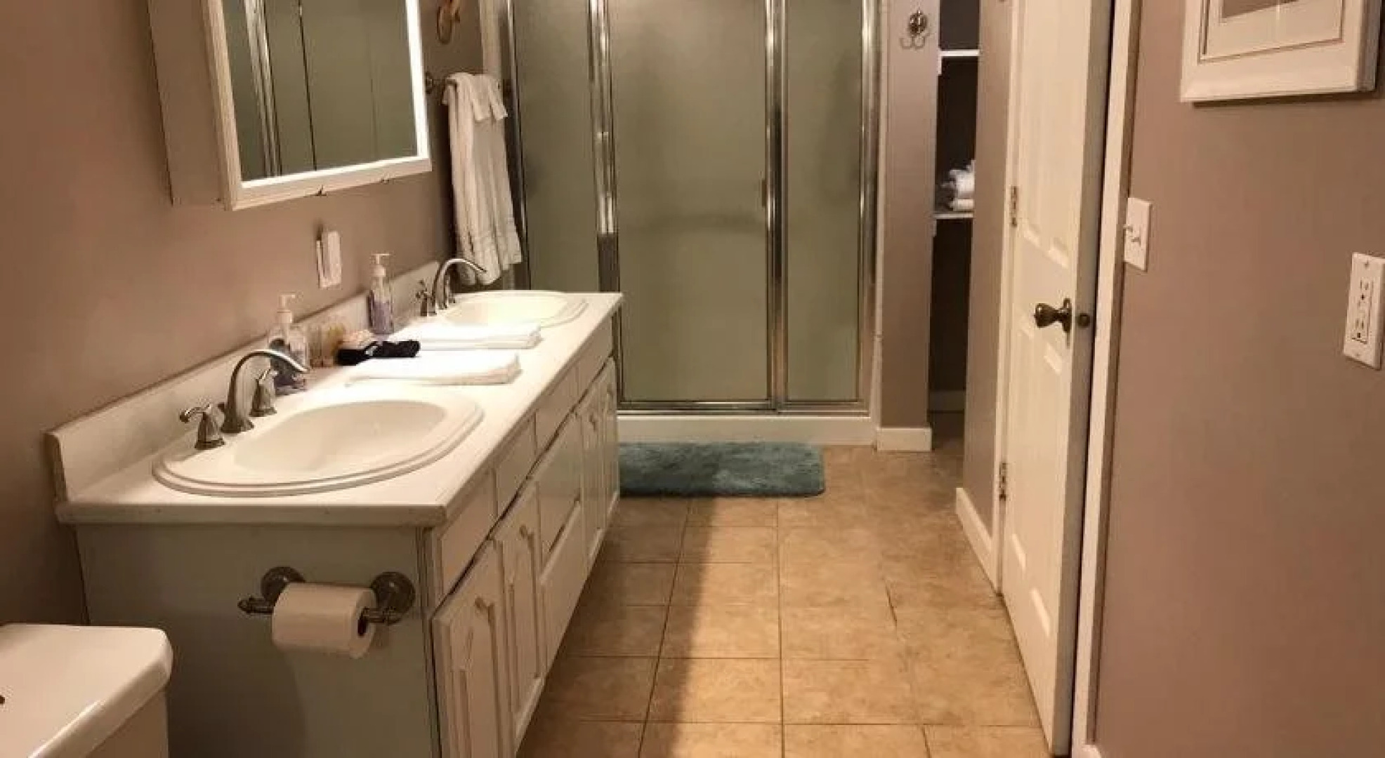 Inn at Harbour Village