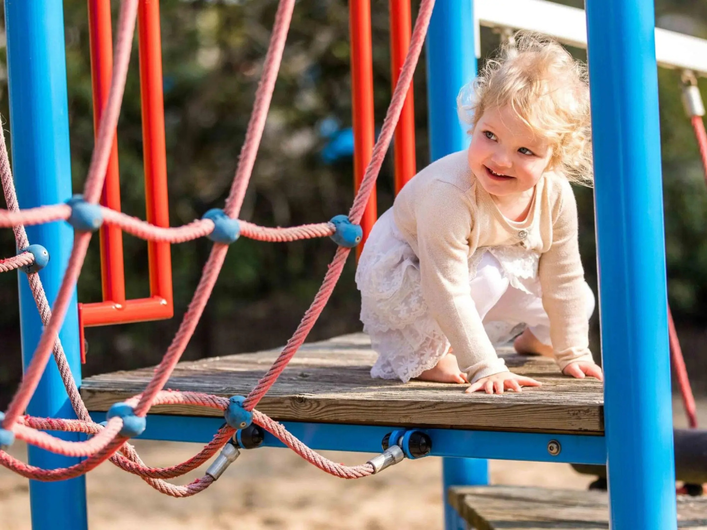 Modern chalet with spa and sauna, in a holiday park on the Veluwe