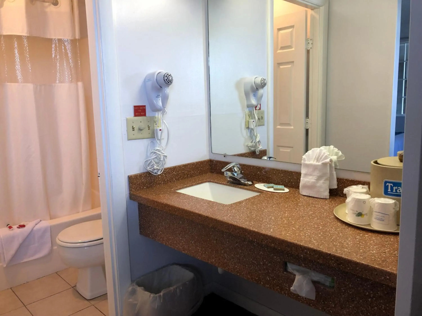 Travelodge by Wyndham Cape Cod Area