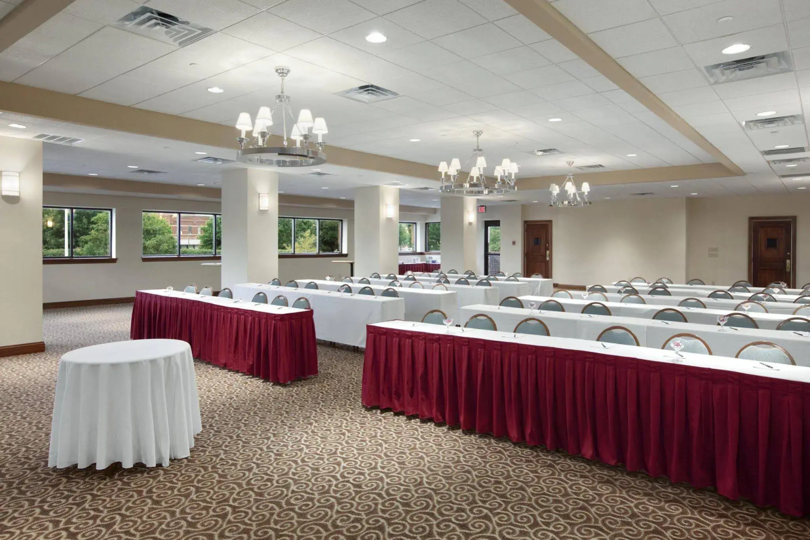 DoubleTree by Hilton New Bern Riverfront