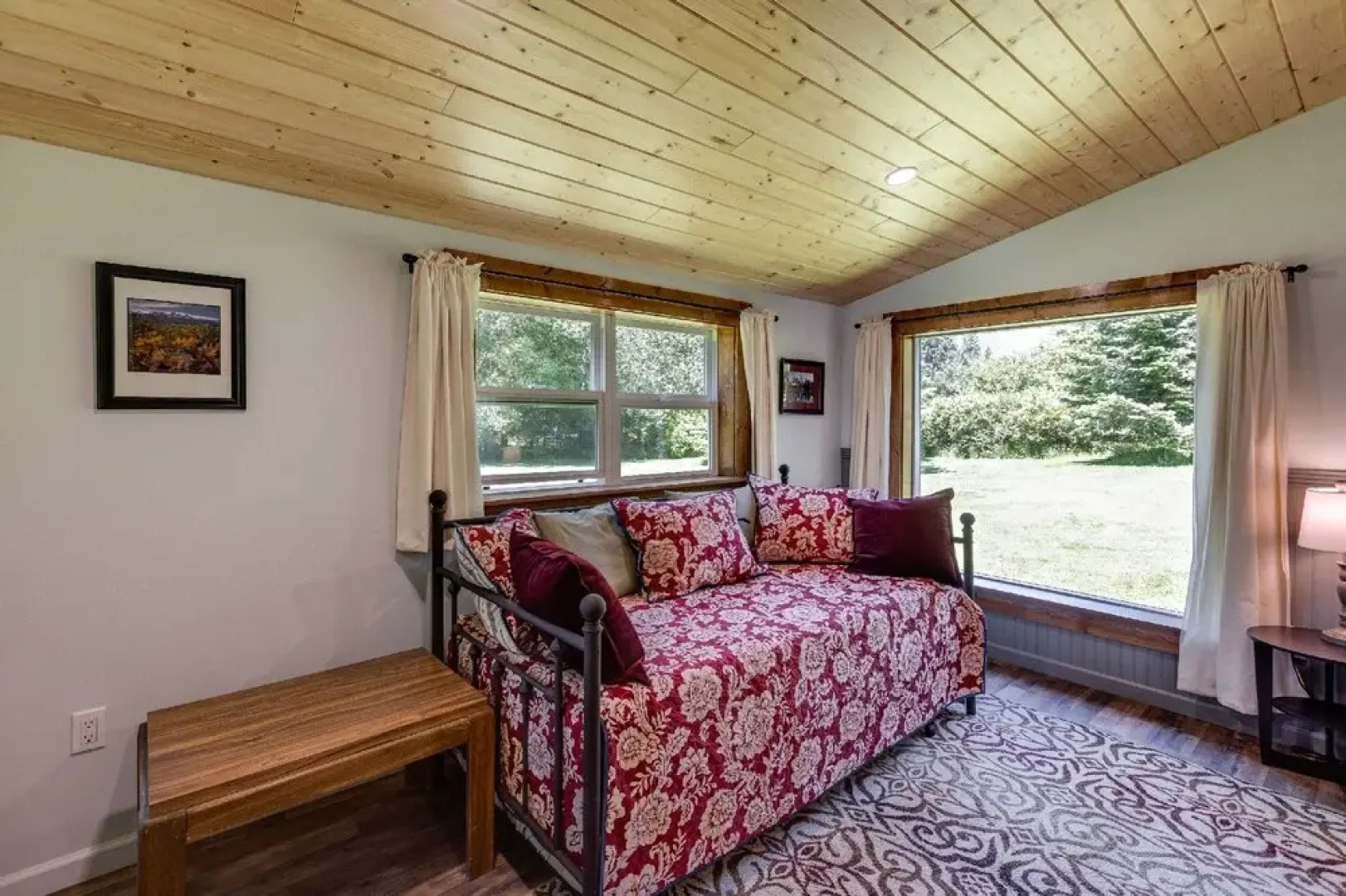 71MF- Rustic - Pets Ok - Sleeps 4