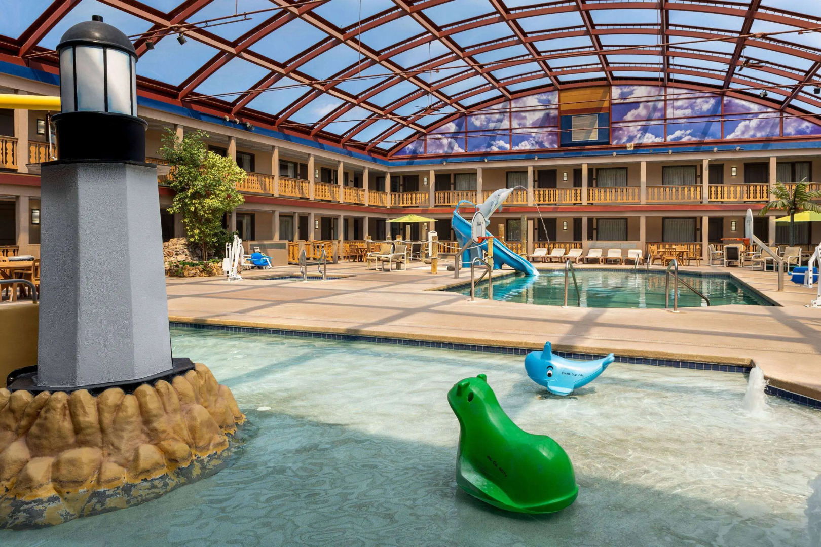 AmericInn by Wyndham La Crosse Riverfront-Conference Center