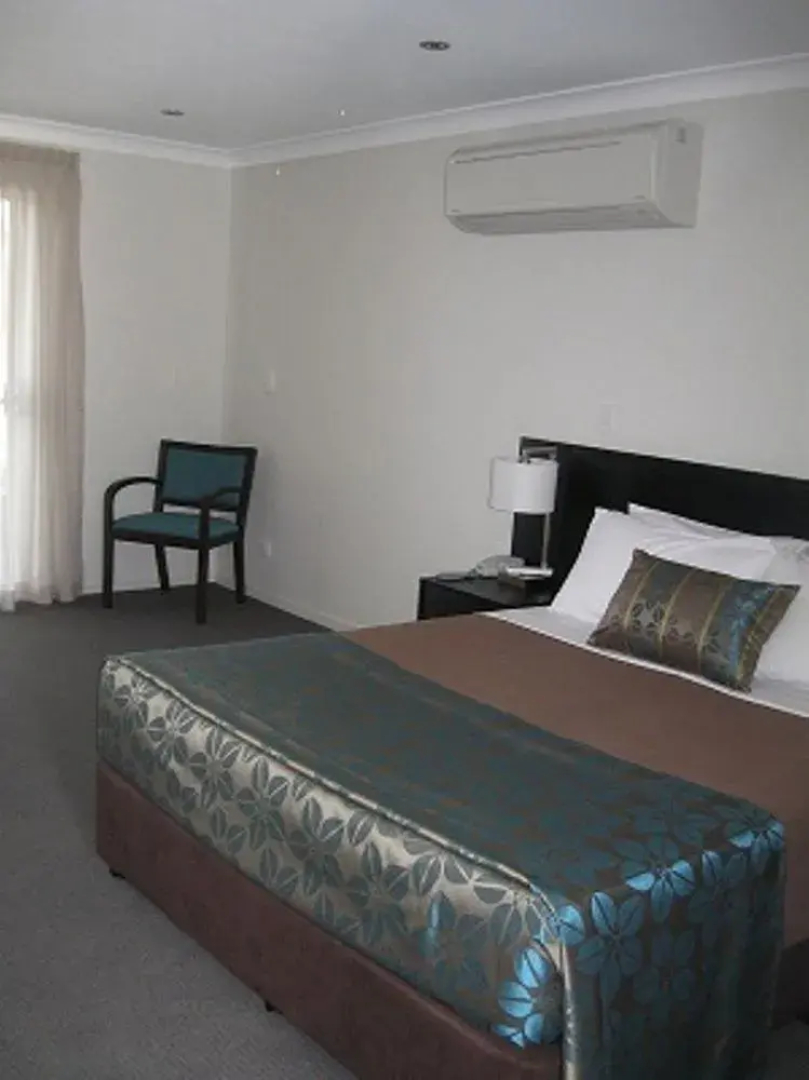 Royal Motel Miles, 4 Star, Free Wifi