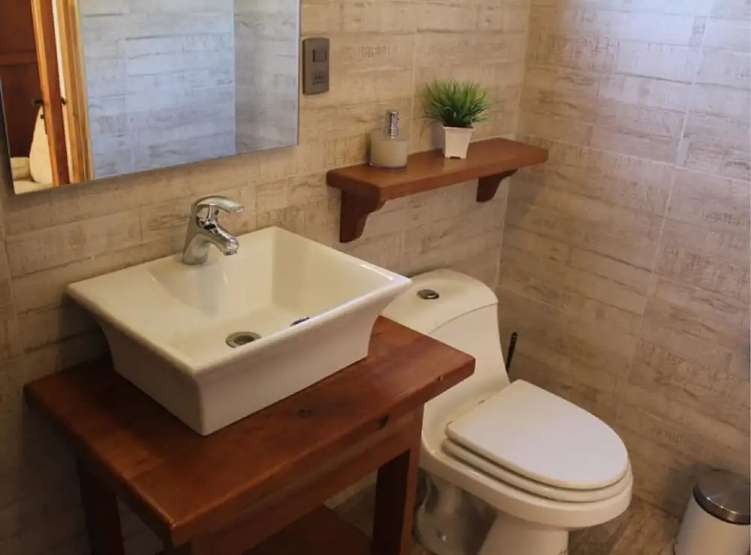 Miramonte B&B - Adults Only