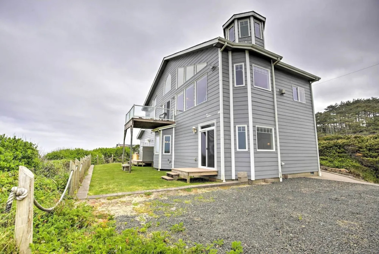 Oceanfront South Beach Home w/ Hot Tub & Sauna
