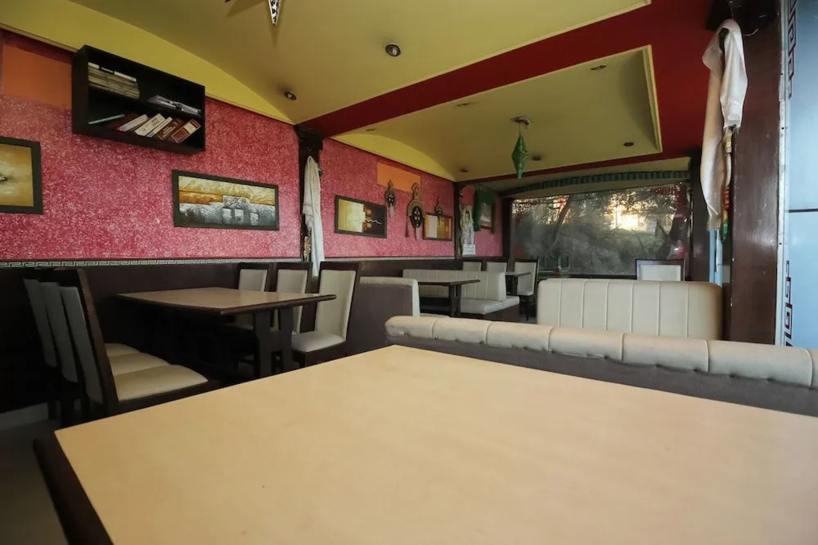 Mona Residency by OYO Rooms